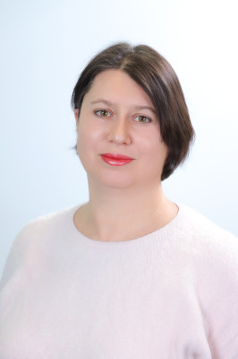 Заместитель заведующего Ларионова Анна Вячеславовна Заместитель заведующего Ларионова Анна Вячеславовна